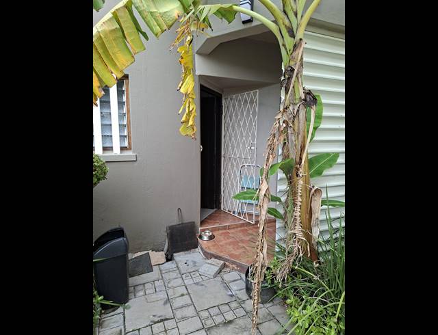 2 BEDROOM APARTMENT FOR SALE IN UVONGO